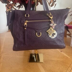 LOUIS VUITTON Empreinte Lumineuse PM Shoulder Bag, Lock Key #310.